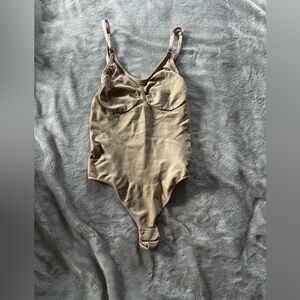Thong shape-wear NWOT